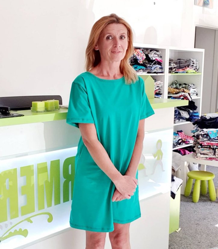 Dámské šaty OVERSIZE, zelený smaragd