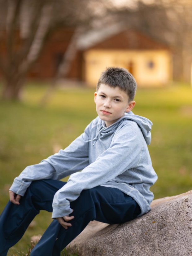 Dětská lehká mikina s kapucí, šedý melír