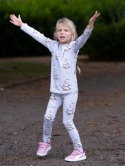 Dětské legíny, zimní les