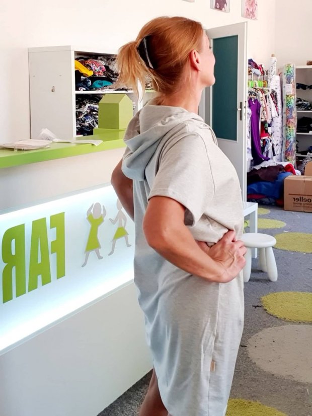 Dámské šaty OVERSIZE HOODY MELEE