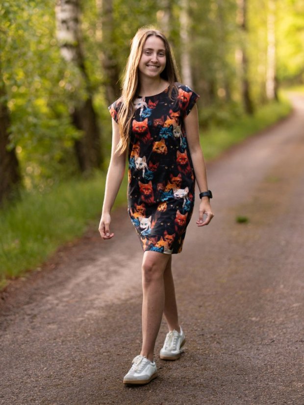 Dámské šaty, divoké kočky
