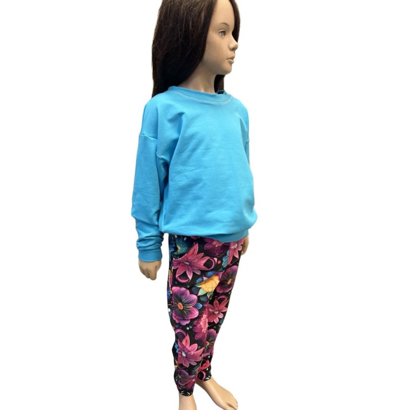 Dětské tepláky, rozkvetlá noc