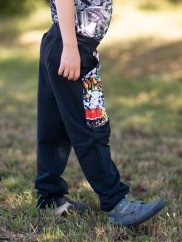 Dětské tepláky, svět graffiti