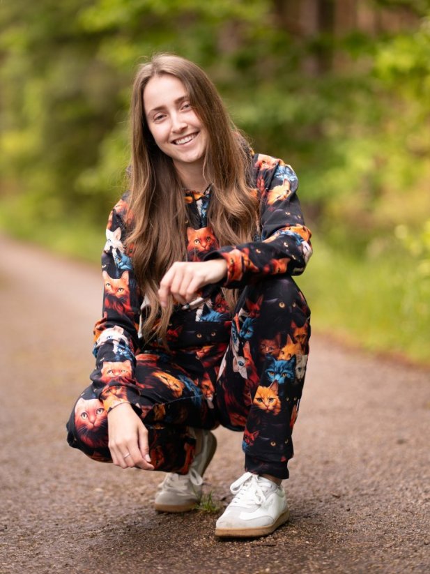 Dámská tepláková souprava, divoké kočky