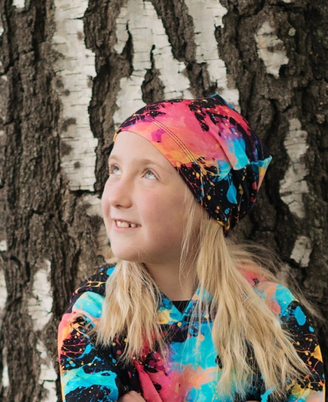 Dětská čepice, exploze barev