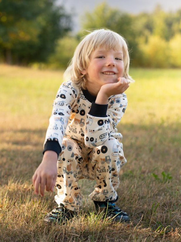 Detské tepláky, malý stavitel