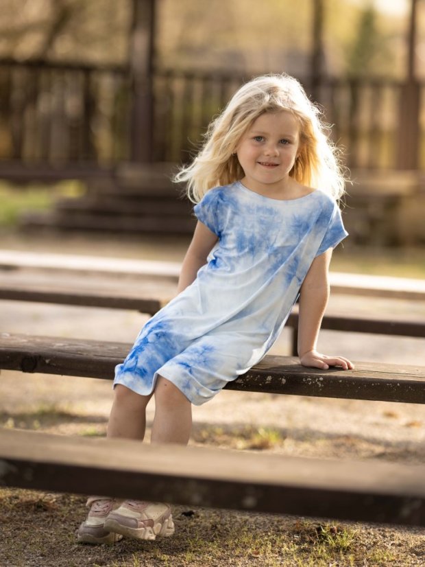 Dívčí bambusové šaty, batika