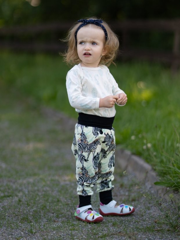 Ľahké detské rastúce nohavice GROW lehké, zebry