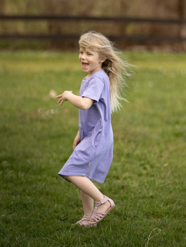 Dívčí bavlněné šaty, světle fialová