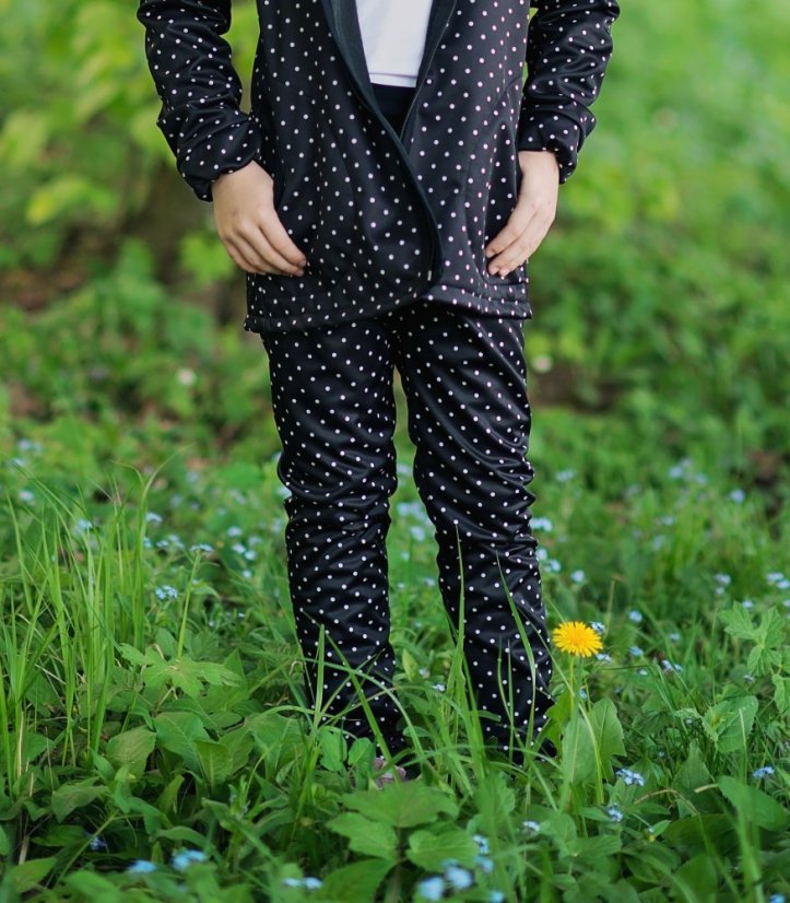 Dětské softshellové leginy s fleecem, černé puntíky