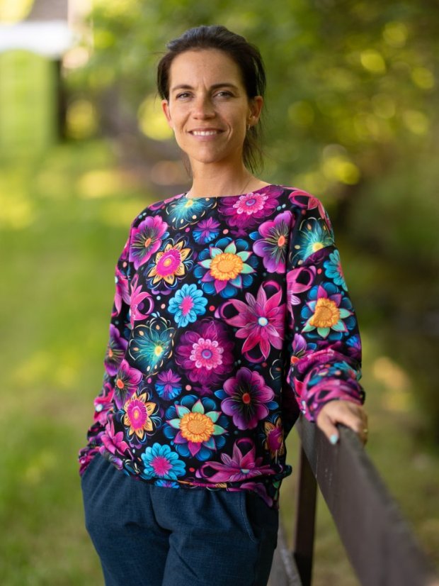 Dámská mikina HIP, rozkvetlá noc