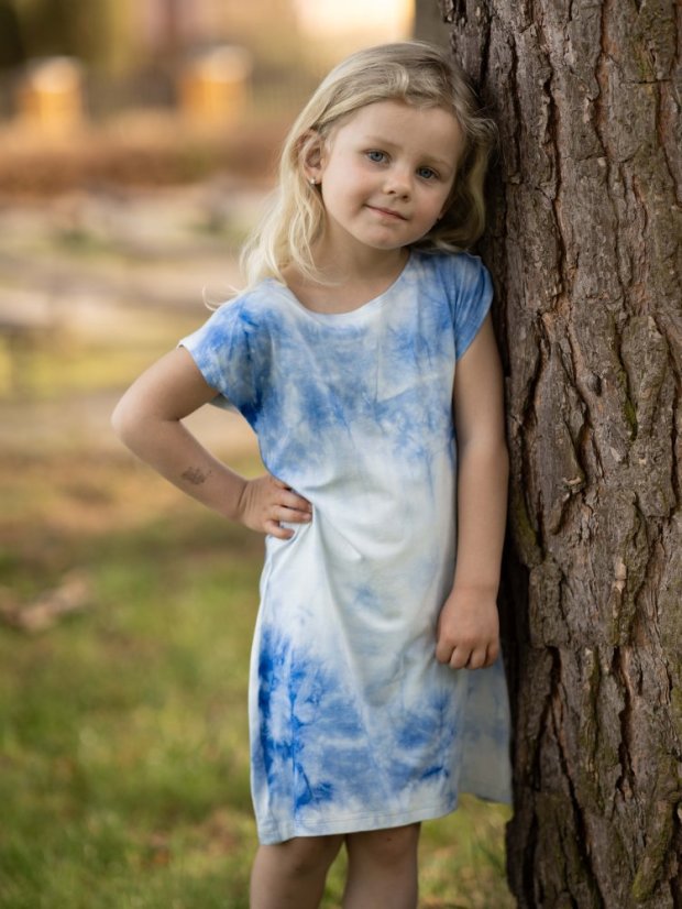 Dívčí bambusové šaty, batika