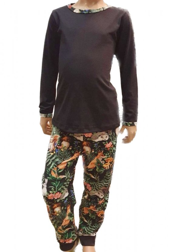 Detské pyžamo, lesná noc