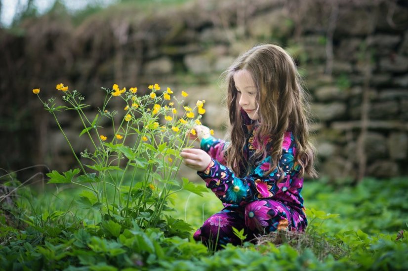 Detská tepláková súprava na zips, rozkvitnutá noc