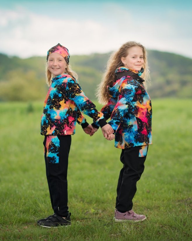 Dětské tepláky, exploze barev černá