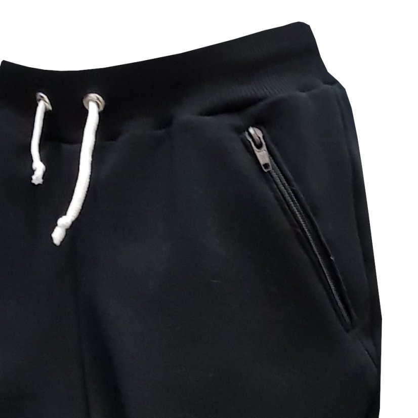 teplaky parkour cerne02