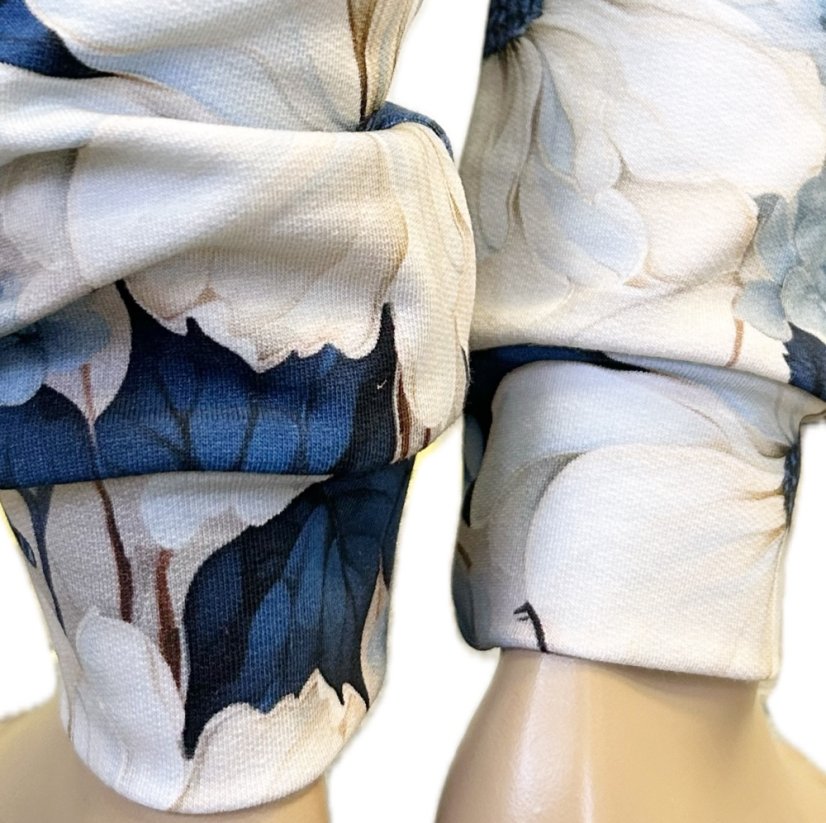 Dětské tepláky, víla z údolí