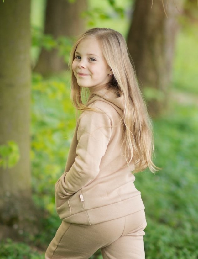 Detská mikina s kapucňou Fluffy teplá, ťavia hnedá