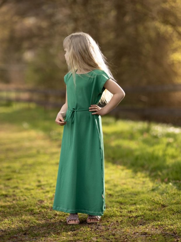 Dívčí bavlněné dlouhé šaty se šňůrkou