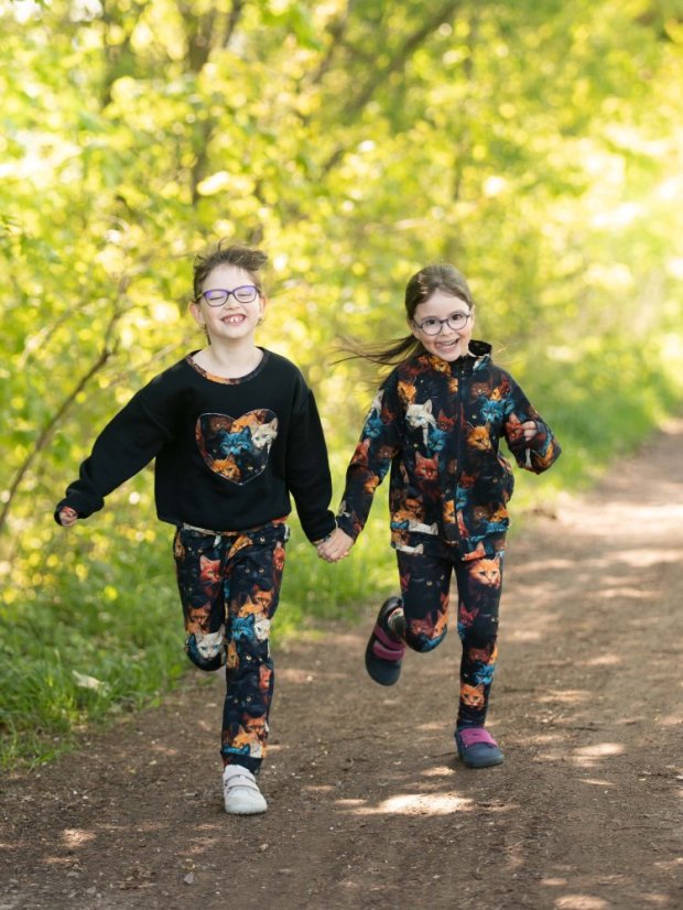 Dívčí legíny, divoké kočky