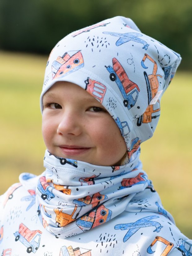 Nákrčník, na cestách