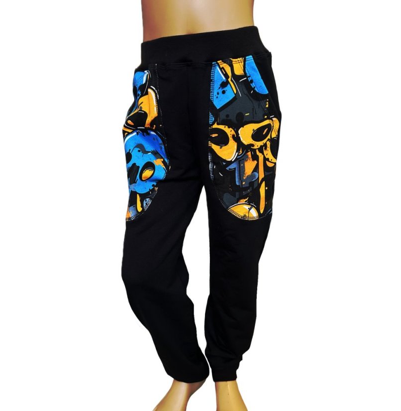 Dětské tepláky, oranžové graffiti černá