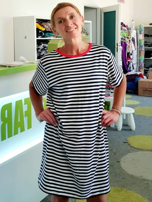 Dámské šaty OVERSIZE BAMBUS, navy námořník